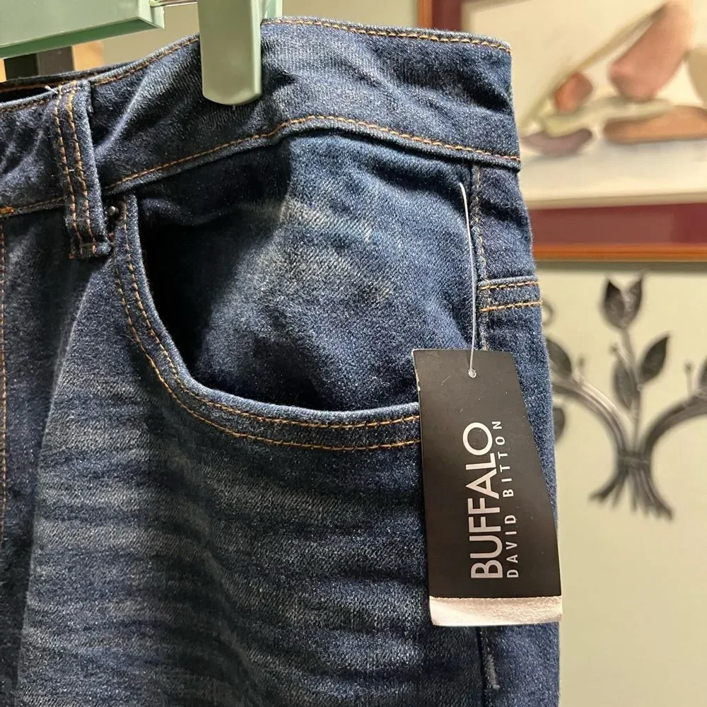 NWT Buffalo Blue Jeans Straight Leg, 34 x 32 #JTB028